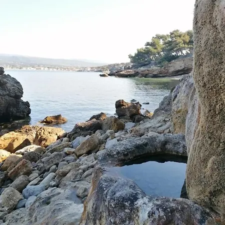 Plage Des Lecques - 40 M Apartment With Terrace And 110M Garden * Saint-Cyr-sur-Mer