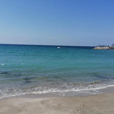 Plage Des Lecques - 40 M Apartment With Terrace And 110M Garden Apartmán Saint-Cyr-sur-Mer